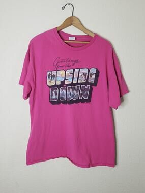 Stranger Things Greetings From the Upside Down T-Shirt Pink Unisex - Large